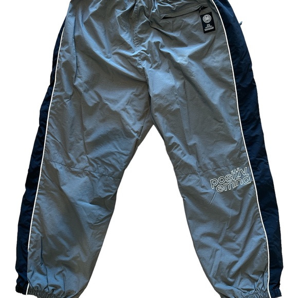 DOMITO Snowboard Pants - Picture 2 of 7